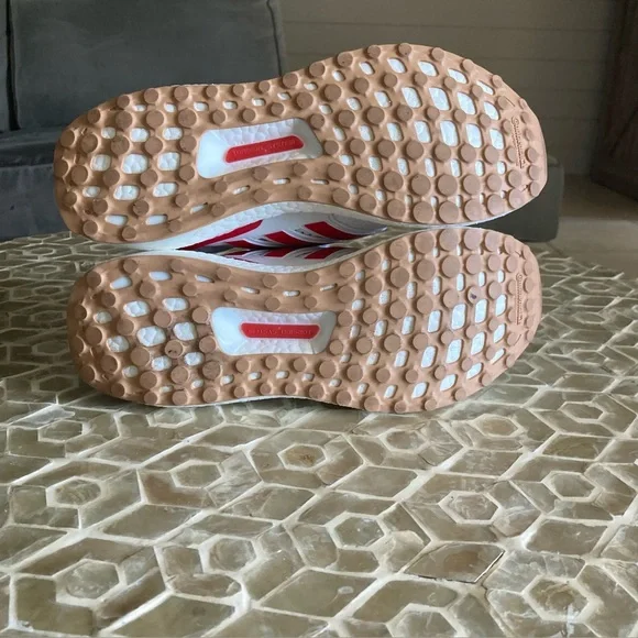 Adidas men’s Ultra boost 1.0 in Cloud White/Better Scarlet/Gum (8) - Picture 9 of 13